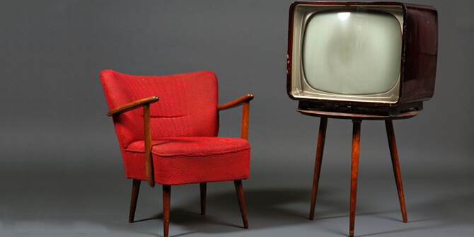 Sillón vintage para mueble de televisión